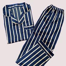 Load image into Gallery viewer, Luxury Classic Pajamas set with stripes
