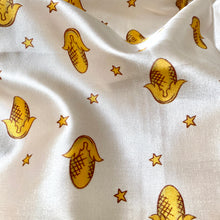 Load image into Gallery viewer, Gold pattern Silky and comfortable for the warm weather

