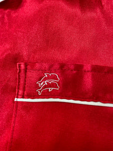Embroidered Lazy Dolphin logo at chest pocket